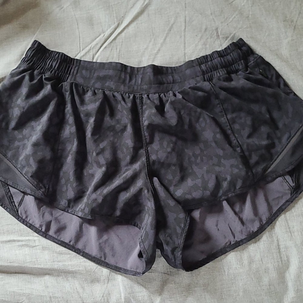 Hotty Hot shorts, camo, 12